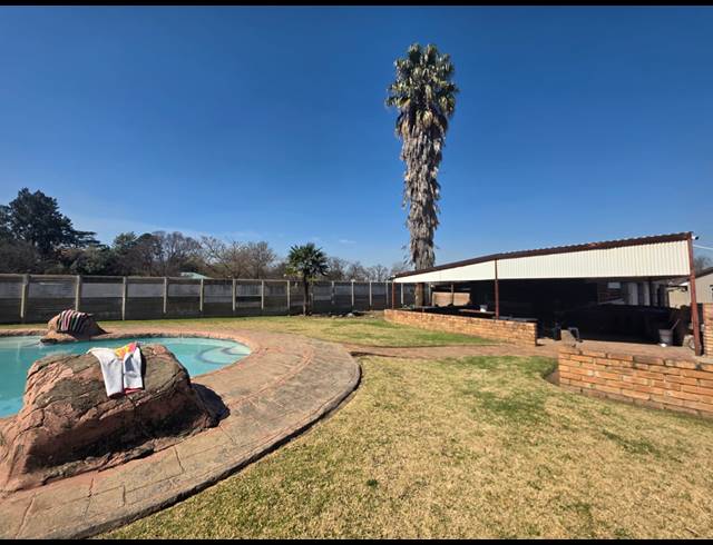 4 BEDROOM HOUSE FOR SALE IN MANTEVREDE